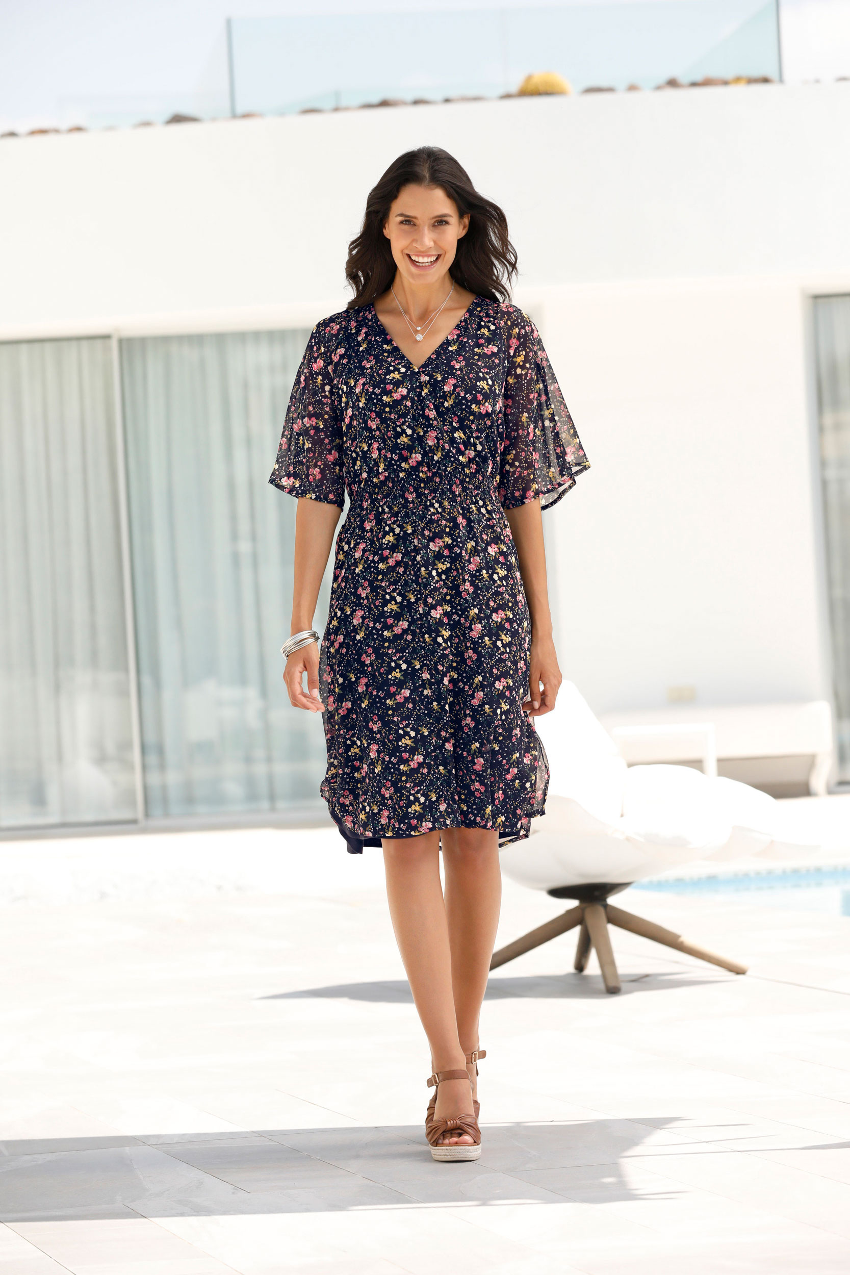 Bauch kaschieren Styling Tipps & OutfitIdeen Sintre